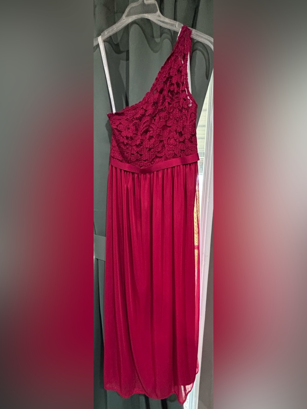 Elegant Burgundy Lace Maxi Skirt - Women - Picture 2 of 2
